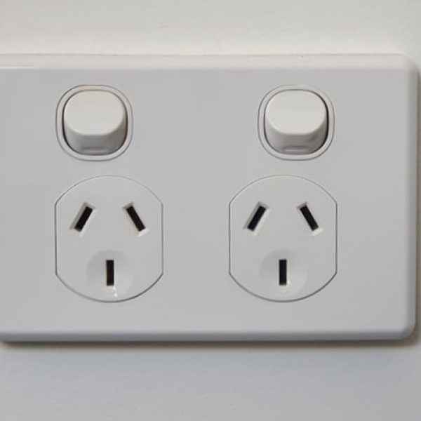 outlet-installation